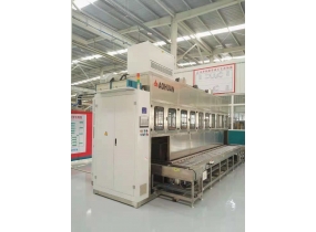 六工位全自動(dòng)超聲波清洗機(jī)